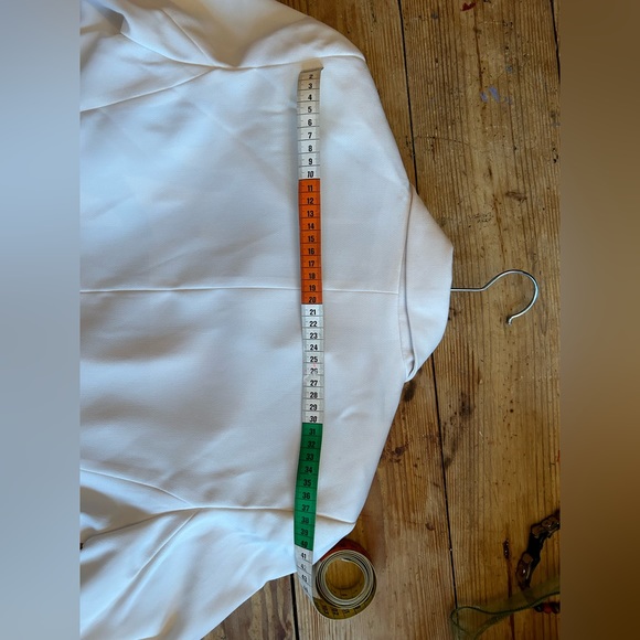 Topshop cream blazer. - Picture 6 of 9